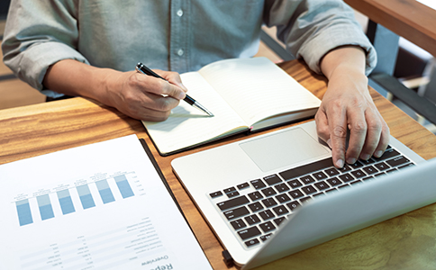 公司注冊代理怎么收費(fèi)？